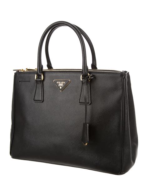 prada saffiano lux double zip tote bag sizes|prada saffiano crossbody wallet.